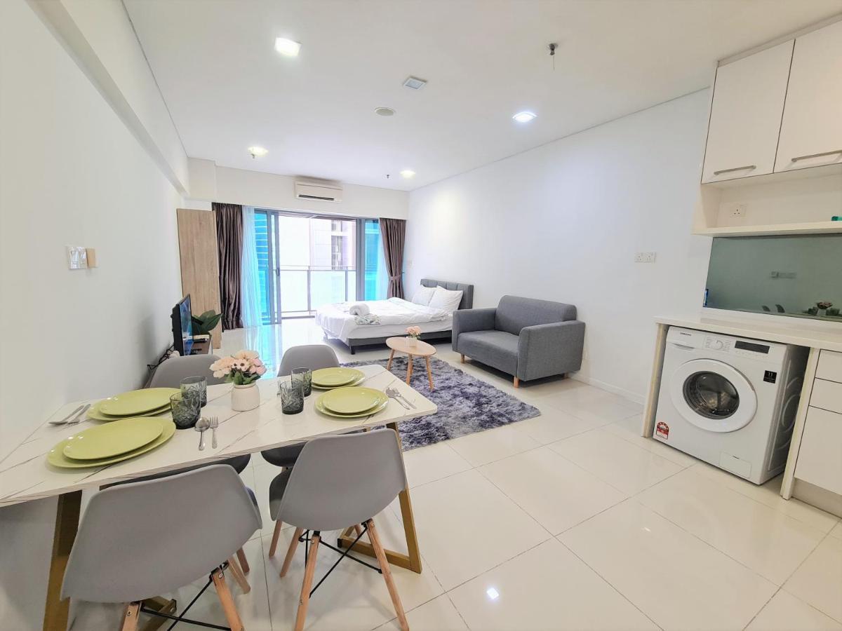 Summer Suites Apartment @Klcc By Sarah'S Lodge Kuala Lumpur Exterior photo
